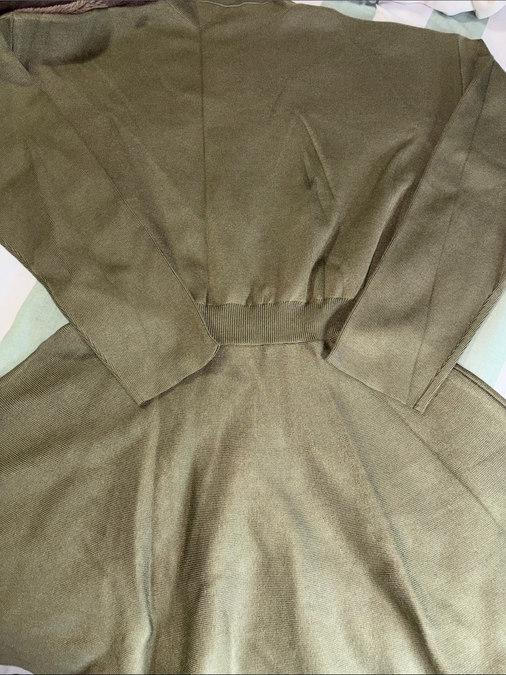 Women’s Olive Green Knit Dress | Fall Vibes